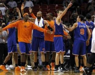 Los Knicks de Prigioni aplastaron a Miami y lideran el Este