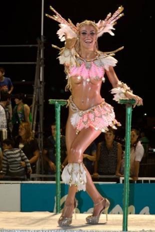 El carnaval correntino estar presente en Regatas