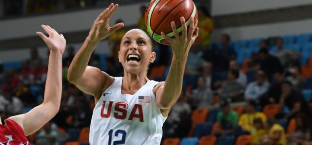 Taurasi Despus de Tokio empezaremos a pensar en tener otro beb