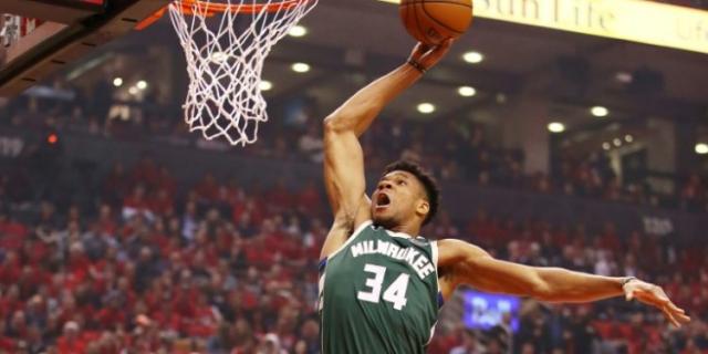 Milwaukee Bucks: la gloria a como d lugar