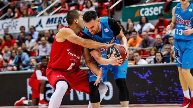 Joventut se qued sin racha, Murcia an con vida