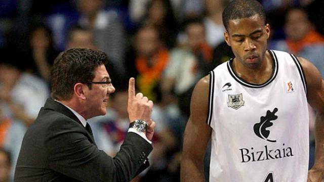 Chris Warren a Obras Basket