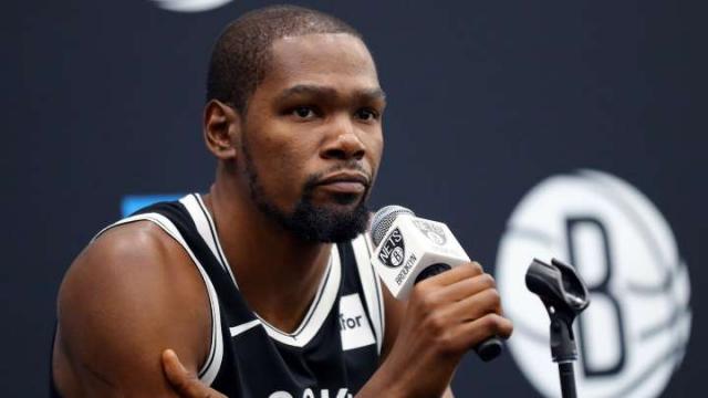 Kevin Durant dio positivo por el COVID-19