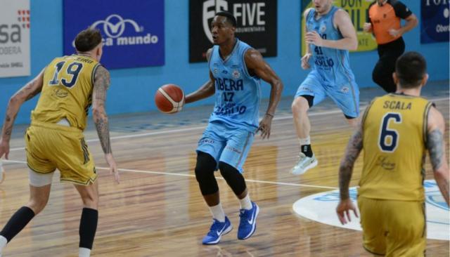 Obera cort� al racha de Boca y sue�a en grande