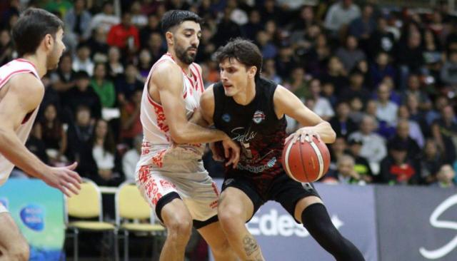 Salta gan� como local y estir� la llave a un cuarto juego