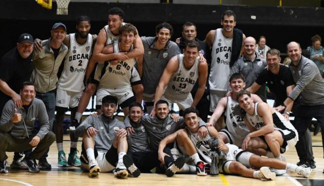 Pico FC avanz� a octavos a puro triple