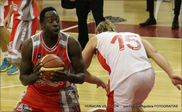 Howard Wilkerson, nuevo forneo de Atenas (P)