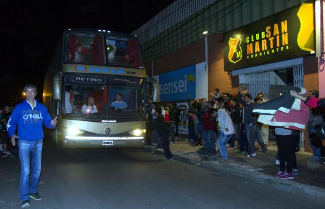 San Martn festej junto a sus simpatizantes