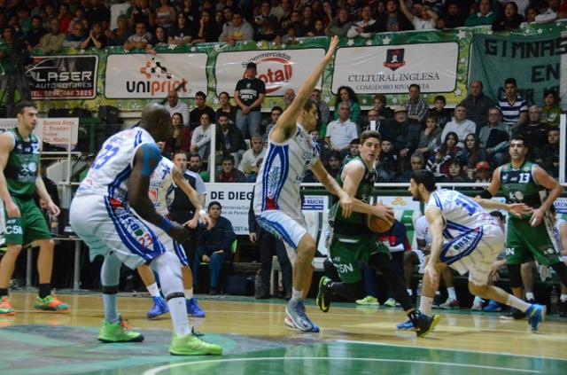 Se presenta el plantel de Gimnasia Indalo