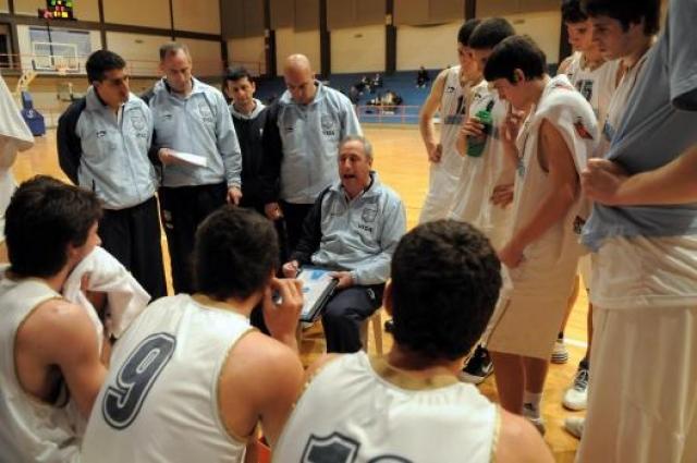 Salta a la cancha el seleccionado U17