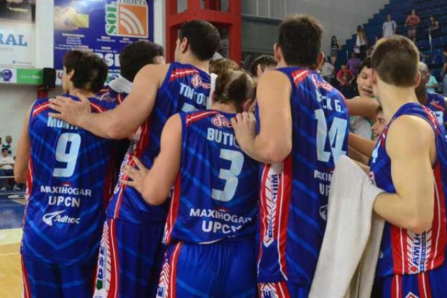 Quimsa aplast a Atenas y sigue de racha