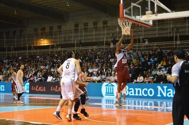 Gran debut de Salta Basket en la inauguracin del Torneo Nacional de Ascenso