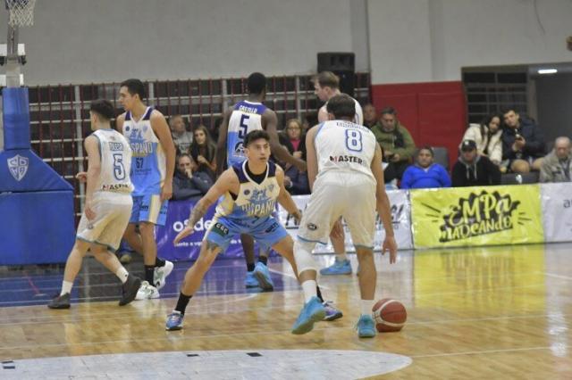 Viedma directo a cuartos; Zrate y Racing de galera