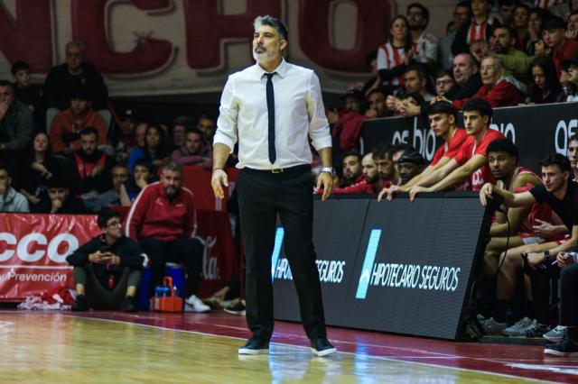 Victoriano: "No se pueden cambiar por la locala los criterios"