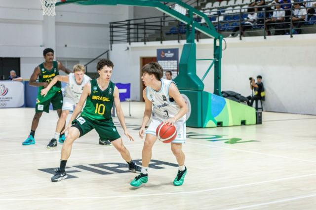 El U17 no pudo ante Brasil en la definici�n