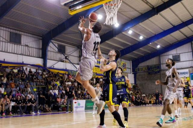 Sur: Pico FC llev� el carnaval a Venado Tuerto