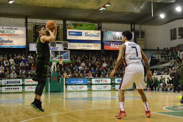 Gimnasia pic en punta en un partidazo