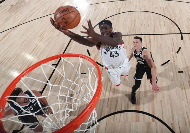 Los Raptors aplastaron a los Nets