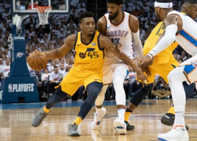 Son Jazz en Oklahoma y Houston no tuvo problemas