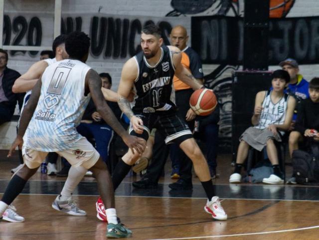 Estudiantes gan� en casa y llev� la serie a un quinto juego