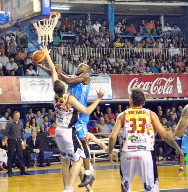 Vuelve Mart�n Leiva y reemplazar� a Miguel Ruiz