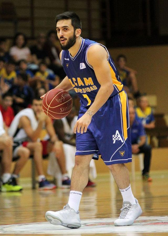 Y lleg el debut de Campazzo