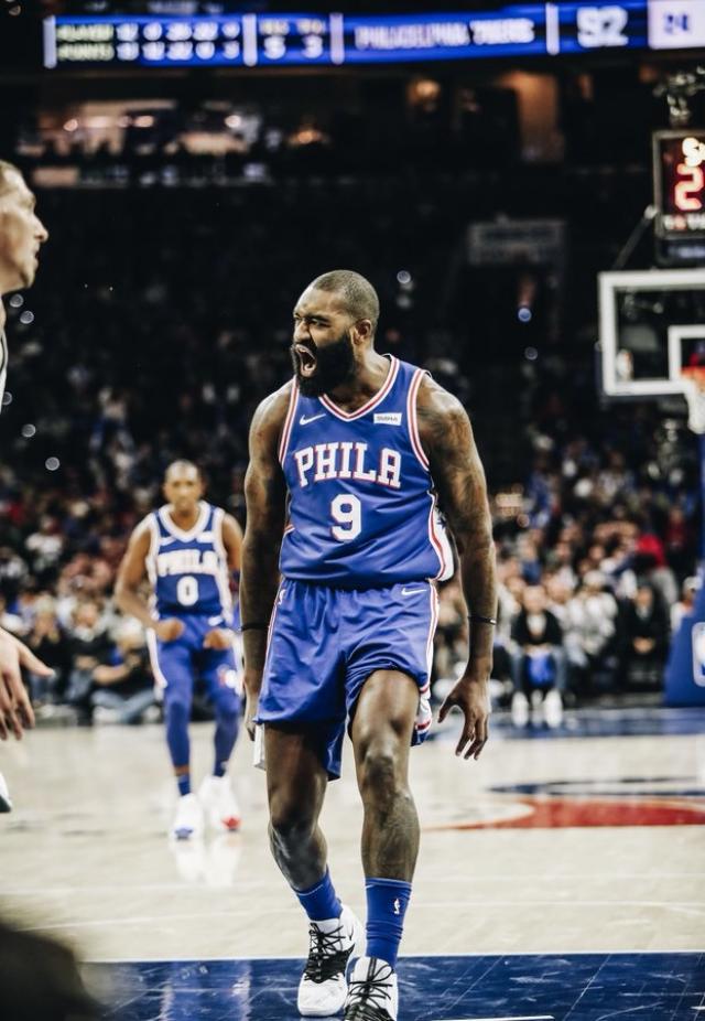 Los Sixers ganaron la primera de varias batallas